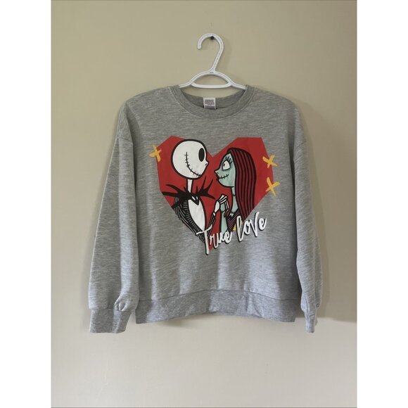 NWT Disney Girls Large 10-12 Sweatshirt Nightmare Before Christmas Jack Sally - Picture 1 of 4